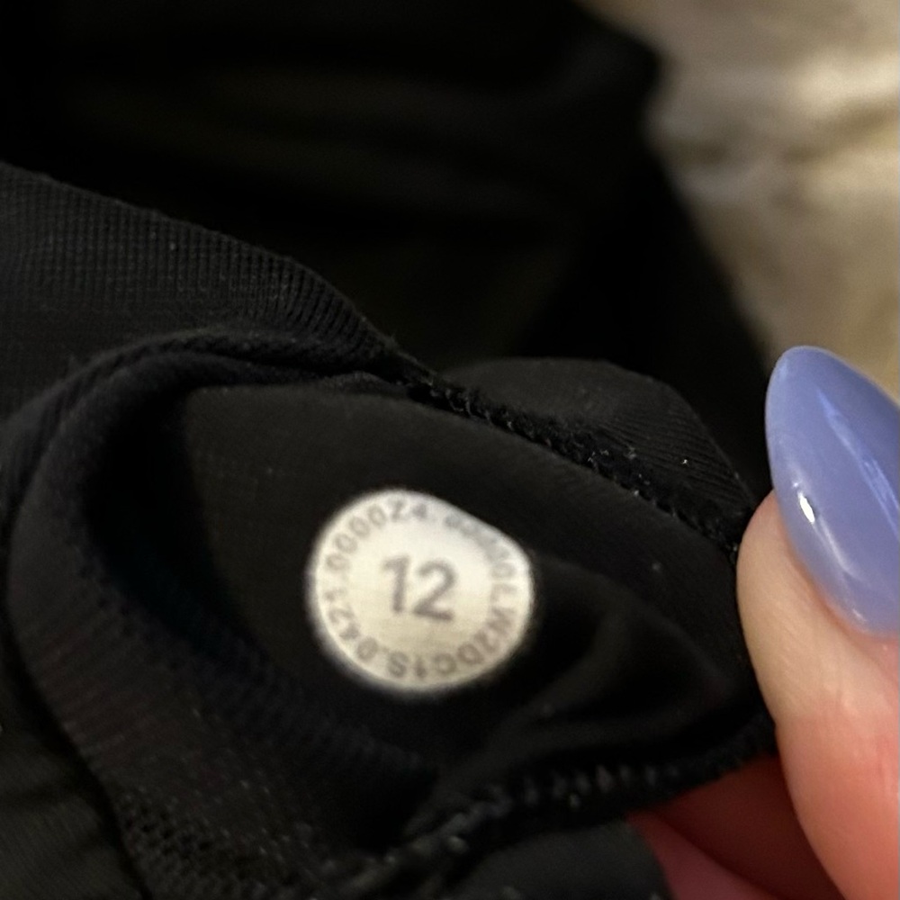 lululemon Wunder Train Bra - Picture 4 of 6